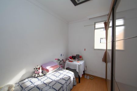 Apartamento à venda com 2 quartos, 49m² em Camargos, Belo Horizonte
