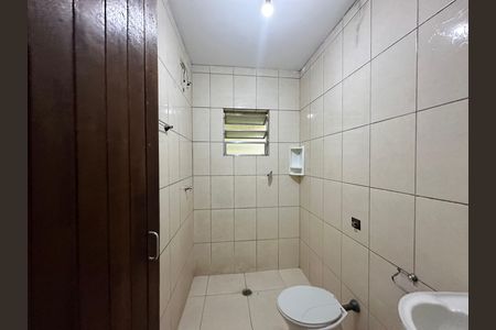 Casa para alugar com 35m², 1 quarto e sem vaga Casa para alugar com 35m², 1 quarto e sem vagaBanheiro