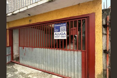 Casa para alugar com 35m², 1 quarto e sem vaga Casa para alugar com 35m², 1 quarto e sem vagaFachada