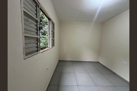 Casa para alugar com 35m², 1 quarto e sem vaga Casa para alugar com 35m², 1 quarto e sem vagaQuarto