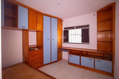 Quarto 2 de casa para alugar com 2 quartos, 100m² em Trindade, São Gonçalo