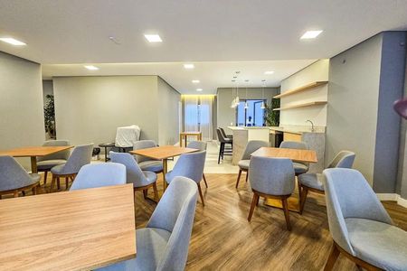 Studio para alugar com 35m², 2 quartos e sem vaga Studio para alugar com 35m², 2 quartos e sem vagaSalão de Festas
