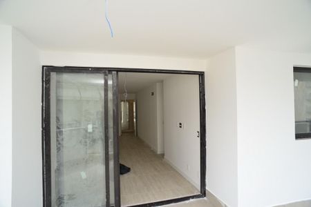 Apartamento à venda com 111m², 2 quartos e 2 vagas