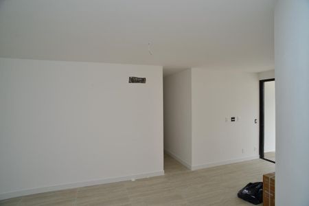 Apartamento à venda com 111m², 2 quartos e 2 vagas