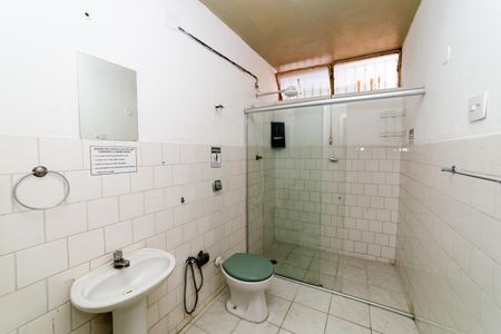 Apartamento para alugar com 70m², 2 quartos e sem vagaBanheiro