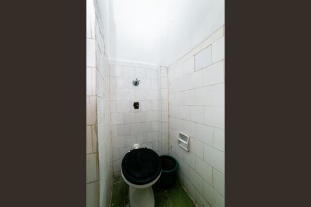 Apartamento para alugar com 70m², 2 quartos e sem vagaBanheiro de serviço