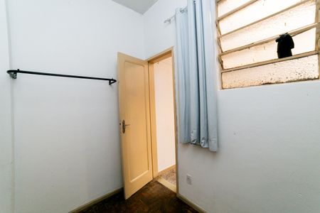 Apartamento para alugar com 70m², 2 quartos e sem vagaQuarto de Serviço