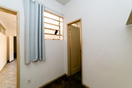 Apartamento para alugar com 70m², 2 quartos e sem vagaQuarto de Serviço