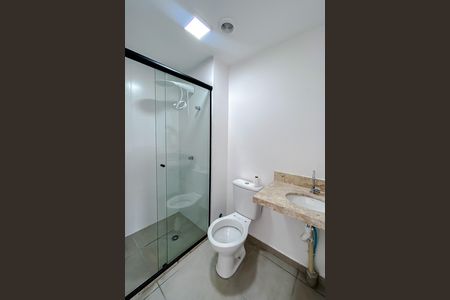 Banheiro de kitnet/studio para alugar com 1 quarto, 24m² em Vila Leopoldina, São Paulo