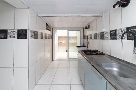 Apartamento para alugar com 55m², 2 quartos e sem vaga Apartamento para alugar com 55m², 2 quartos e sem vagaCozinha e Área de Serviço