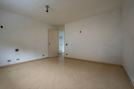 Casa à venda com 265m², 3 quartos e 2 vagas Casa à venda com 265m², 3 quartos e 2 vagasQuarto 3