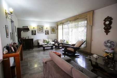 Sala de Estar de casa à venda com 5 quartos, 460m² em Tanque, Rio de Janeiro