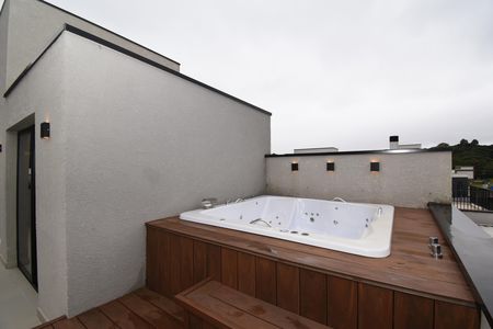 Casa de condomínio para alugar com 151m², 3 quartos e 2 vagasTerraço com Jacuzzy
