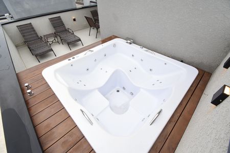 Casa de condomínio para alugar com 151m², 3 quartos e 2 vagasTerraço com Jacuzzy