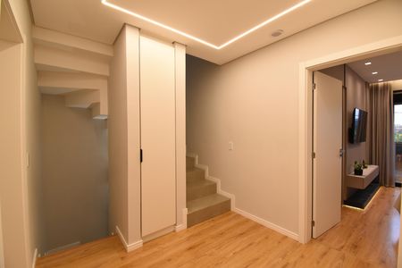 Casa de condomínio para alugar com 151m², 3 quartos e 2 vagasCorredor