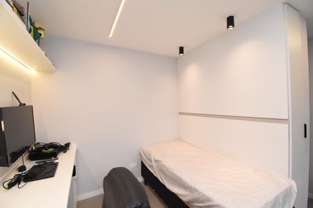 Casa de condomínio para alugar com 151m², 3 quartos e 2 vagasEscritório
