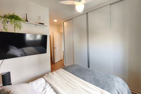 Apartamento à venda com 72m², 2 quartos e 2 vagas Apartamento à venda com 72m², 2 quartos e 2 vagasQuarto Suíte