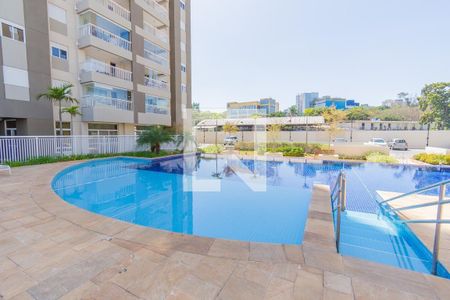 Apartamento à venda com 72m², 2 quartos e 2 vagas Apartamento à venda com 72m², 2 quartos e 2 vagasÁrea comum - Piscina