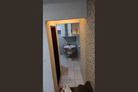 Sala de casa para alugar com 2 quartos, 70m² em Jardim Santa Edwirges, Guarulhos