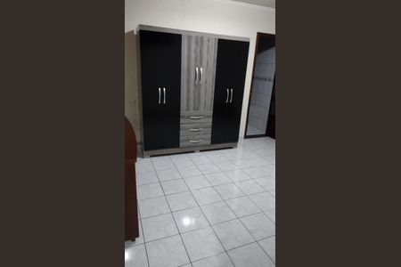 Quarto de casa para alugar com 2 quartos, 70m² em Jardim Santa Edwirges, Guarulhos