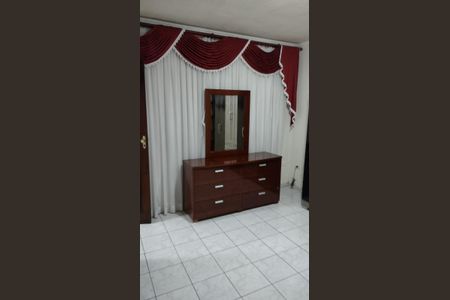 Quarto de casa para alugar com 2 quartos, 70m² em Jardim Santa Edwirges, Guarulhos