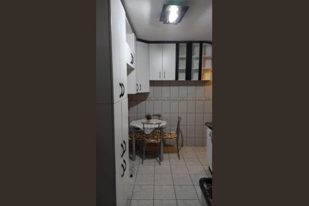 Casa para alugar com 70m², 2 quartos e 1 vaga Casa para alugar com 70m², 2 quartos e 1 vagaCozinha