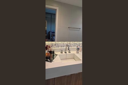 Apartamento para alugar com 140m², 4 quartos e 2 vagas Apartamento para alugar com 140m², 4 quartos e 2 vagasBanheiro