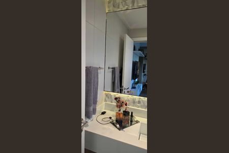 Apartamento para alugar com 140m², 4 quartos e 2 vagas Apartamento para alugar com 140m², 4 quartos e 2 vagasBanheiro
