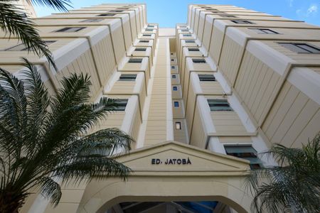 Apartamento para alugar com 63m², 3 quartos e 1 vaga Apartamento para alugar com 63m², 3 quartos e 1 vagaFACHADA DO BLOCO