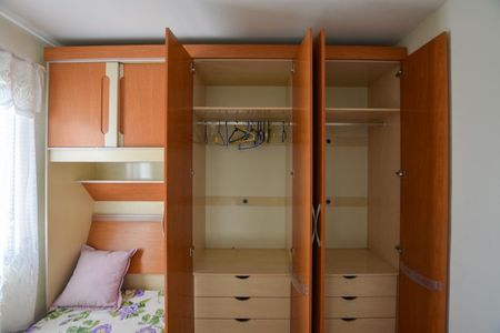 QUARTO 1  de apartamento para alugar com 3 quartos, 63m² em Jardim Dracena, São Paulo