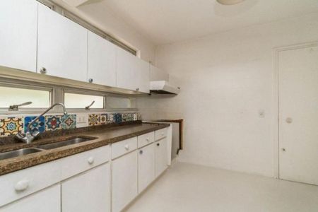 Apartamento para alugar com 151m², 3 quartos e 1 vaga Apartamento para alugar com 151m², 3 quartos e 1 vagaCozinha