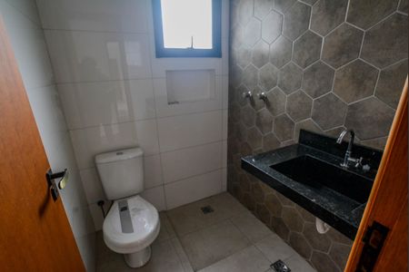 Apartamento à venda com 106m², 2 quartos e 1 vagaBanheiro da Suíte