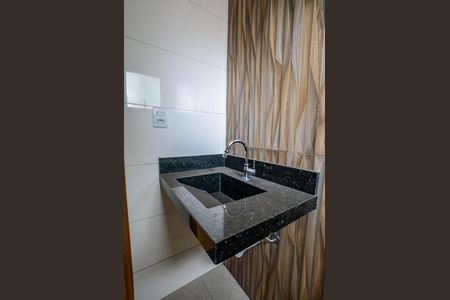 Apartamento à venda com 78m², 2 quartos e 1 vaga Apartamento à venda com 78m², 2 quartos e 1 vagaBanheiro da Suíte