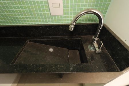 Apartamento à venda com 98m², 2 quartos e 1 vagaBanheiro de Serviço - Pia