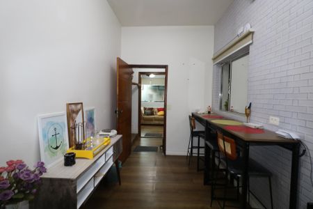 Casa à venda com 192m², 2 quartos e sem vaga Casa à venda com 192m², 2 quartos e sem vagaEdícula