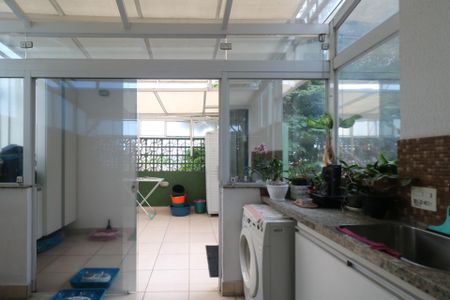 Casa à venda com 192m², 2 quartos e sem vaga Casa à venda com 192m², 2 quartos e sem vagaÁrea de Serviço