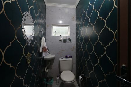 Casa à venda com 192m², 2 quartos e sem vaga Casa à venda com 192m², 2 quartos e sem vagaLavabo