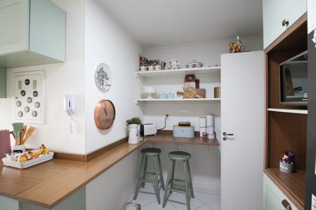 Cozinha de apartamento para alugar com 2 quartos, 83m² em Indianópolis, São Paulo