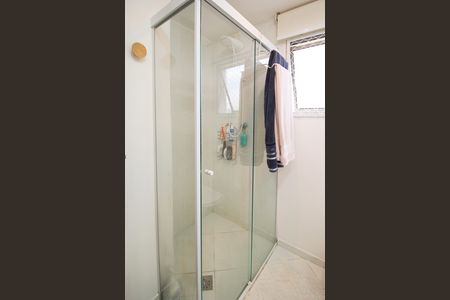 Apartamento à venda com 83m², 2 quartos e 1 vaga Apartamento à venda com 83m², 2 quartos e 1 vagaBanheiro