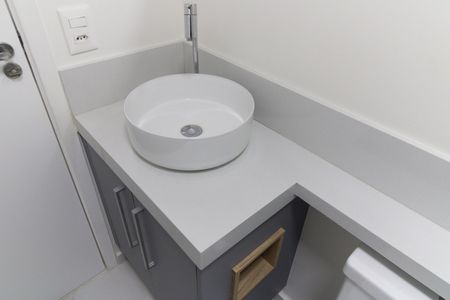 Apartamento para alugar com 37m², 1 quarto e sem vaga Apartamento para alugar com 37m², 1 quarto e sem vagaBanheiro