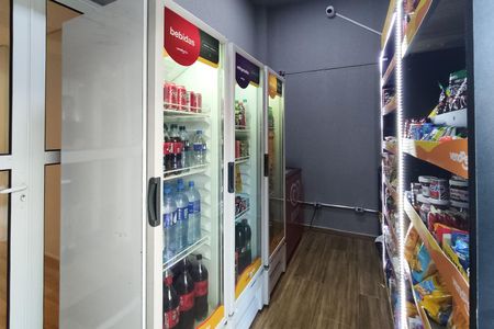 Apartamento para alugar com 37m², 1 quarto e sem vaga Apartamento para alugar com 37m², 1 quarto e sem vagaMercado
