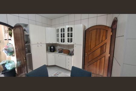 Casa à venda com 160m², 3 quartos e 2 vagas