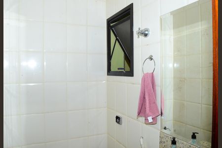 Casa para alugar com 170m², 2 quartos e 2 vagasBanheiro