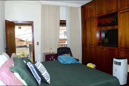 Casa para alugar com 170m², 2 quartos e 2 vagasSuíte