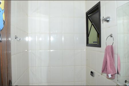 Casa para alugar com 170m², 2 quartos e 2 vagasBanheiro