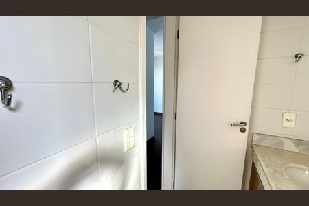 Apartamento para alugar com 59m², 1 quarto e 1 vaga Apartamento para alugar com 59m², 1 quarto e 1 vagaBanheiro 1