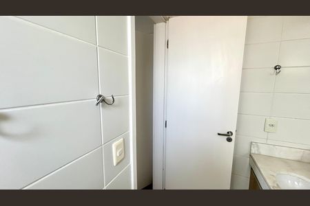 Apartamento para alugar com 59m², 1 quarto e 1 vaga Apartamento para alugar com 59m², 1 quarto e 1 vagaBanheiro da Suíte