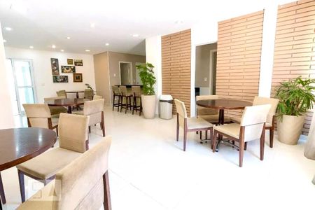 Apartamento para alugar com 59m², 1 quarto e 1 vaga Apartamento para alugar com 59m², 1 quarto e 1 vagaÁrea comum - Salão de festas