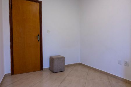 Apartamento para alugar com 69m², 2 quartos e 2 vagas Apartamento para alugar com 69m², 2 quartos e 2 vagasQuarto