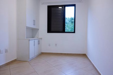Apartamento para alugar com 69m², 2 quartos e 2 vagas Apartamento para alugar com 69m², 2 quartos e 2 vagasQuarto